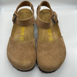 NEW DEVO Oiled Leather Cork Footed Messina Clogs Sandal Flats size 40 (US 9)